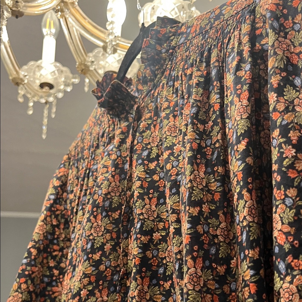 Doen Floral Button Down Shirt - Black and Pink - Picture 8 of 10